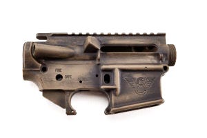 Black / Flat Dark Earth