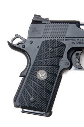 GRIPS, 1911, COMPACT, AGGRESSIVE STARBURST, G10, BLACK, BEVELED BOTTOM