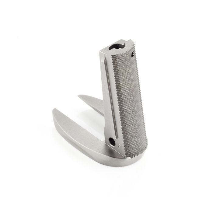 MAGWELL, ONE-PIECE, CHECKERED, BULLET PROOF, FULL-SIZE, STAINLESS